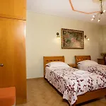 Holidays Appartement *