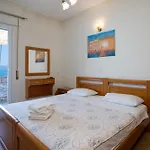 Holidays * Vlorë