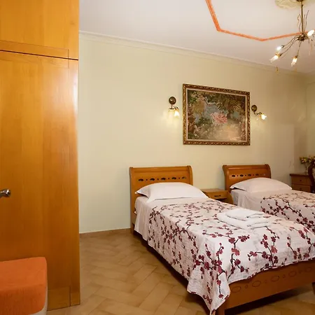 Holidays Appartement *