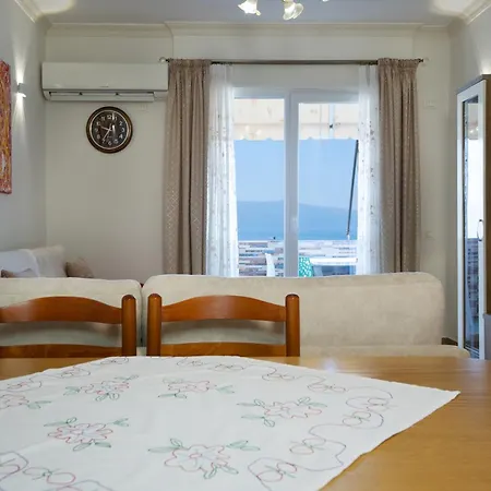 Holidays Apartament *