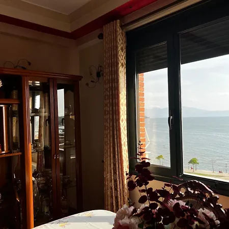 Holidays Apartment *