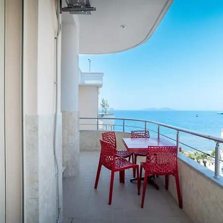 Apartament Holidays Wlora