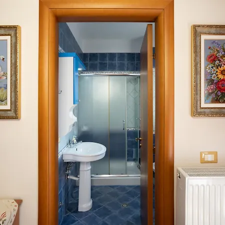 Apartament Holidays Wlora